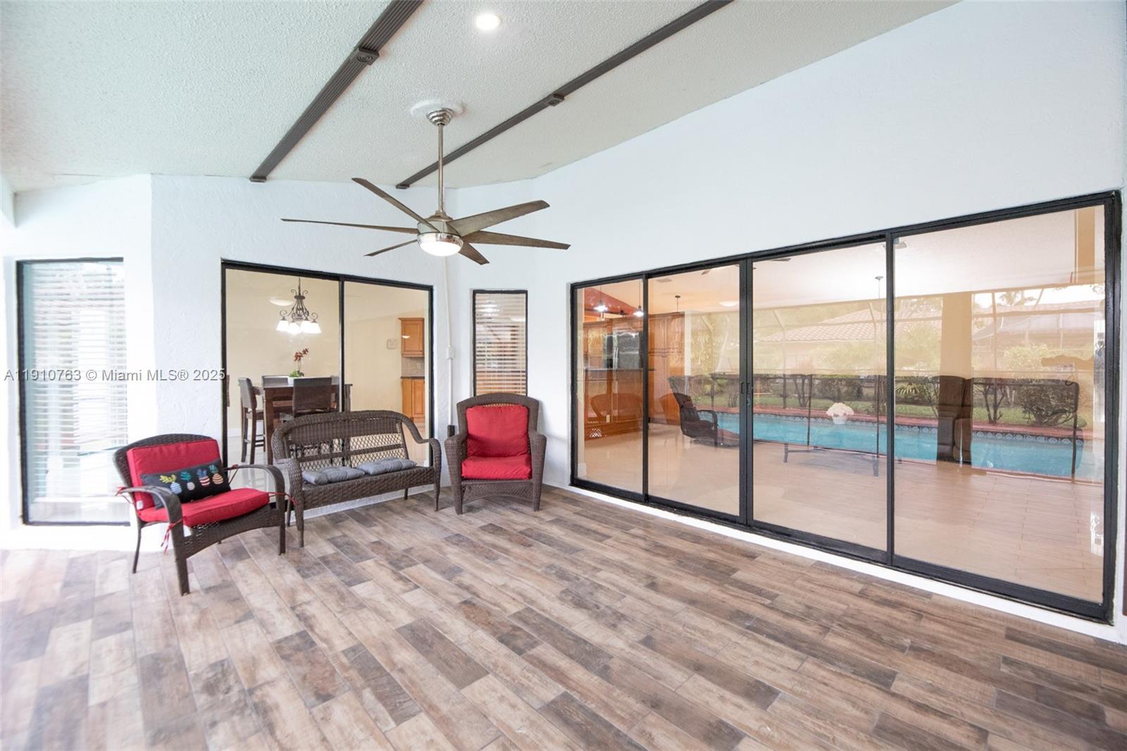 CYPRESS GLEN - Residential