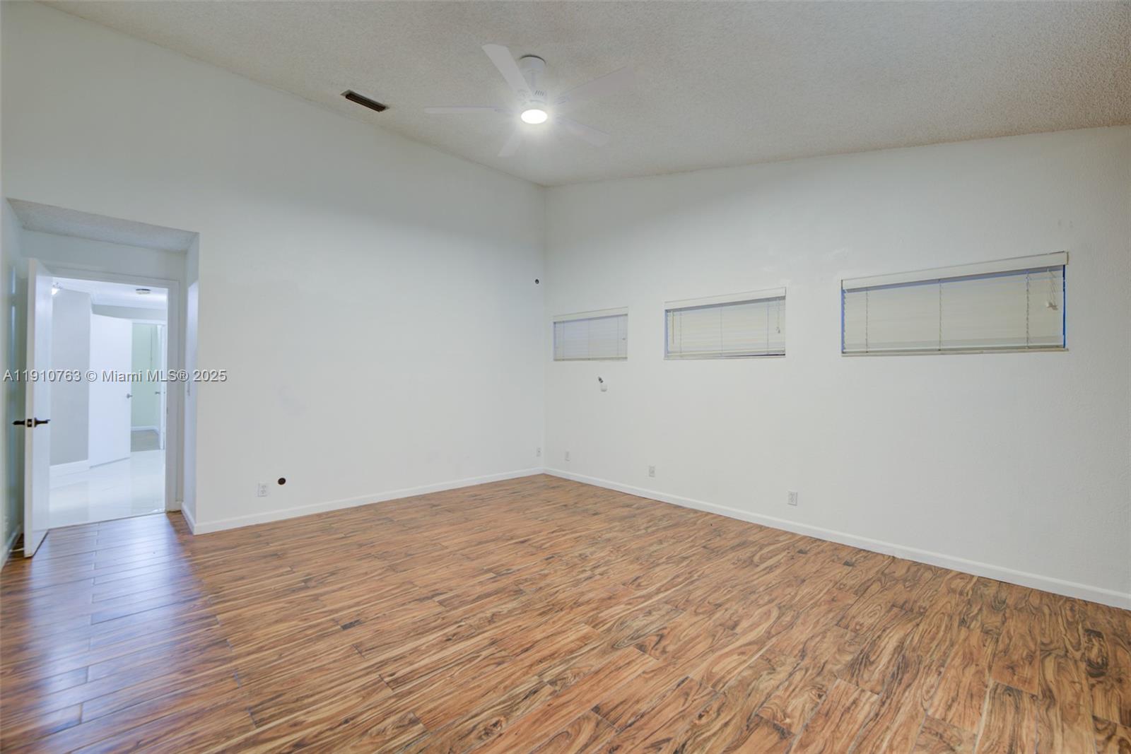 CYPRESS GLEN - Residential