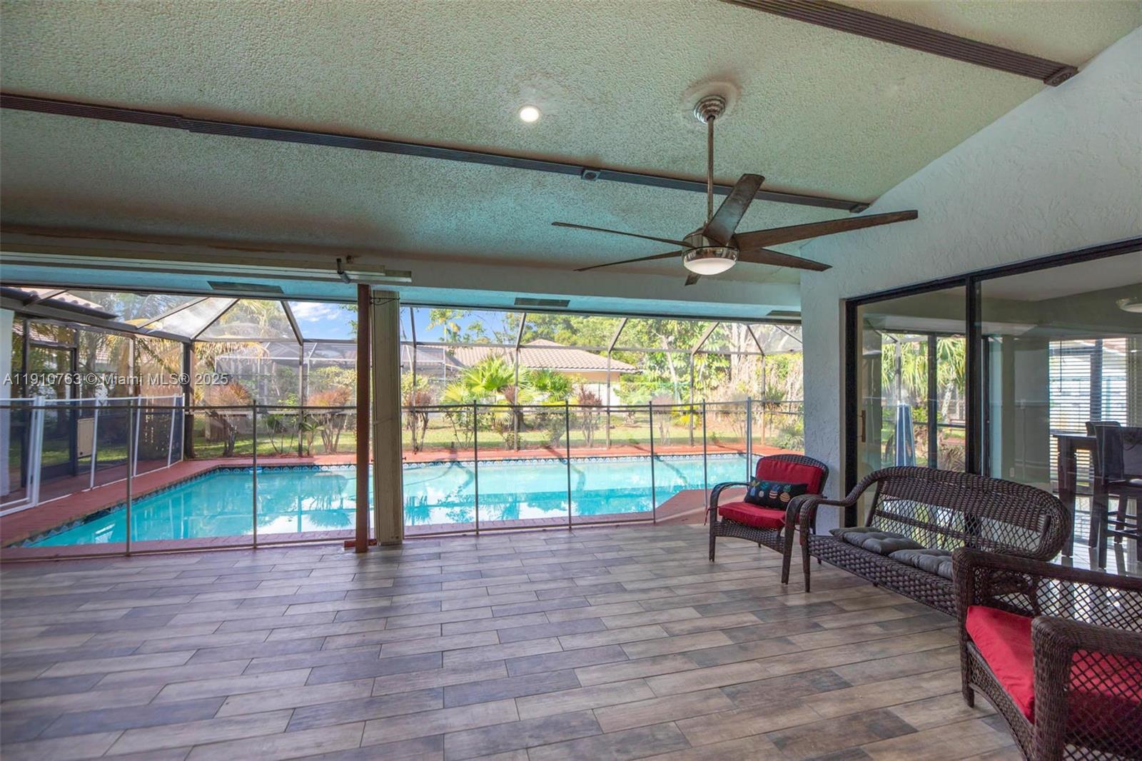 CYPRESS GLEN - Residential