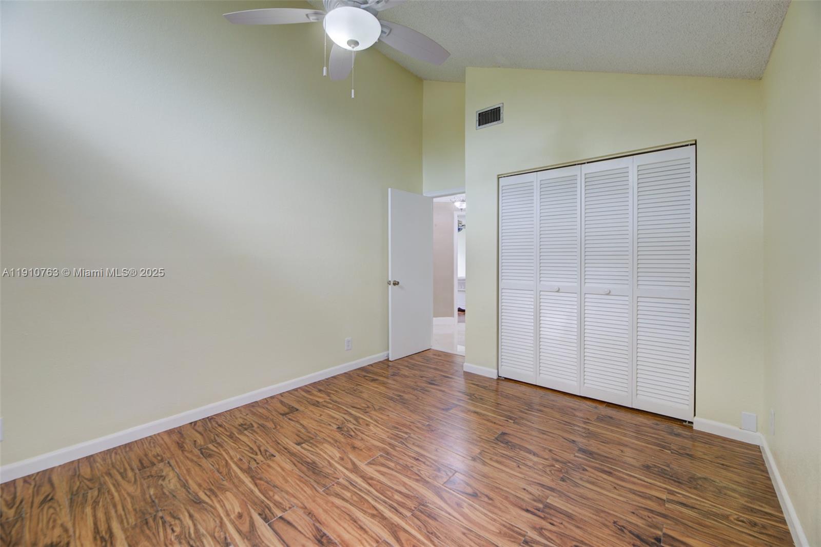 CYPRESS GLEN - Residential