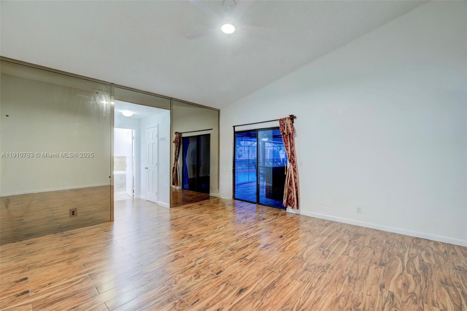 CYPRESS GLEN - Residential