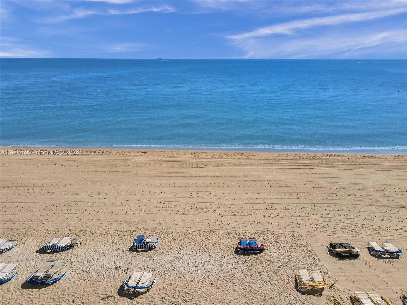 COMMODORE CONDO - Residential