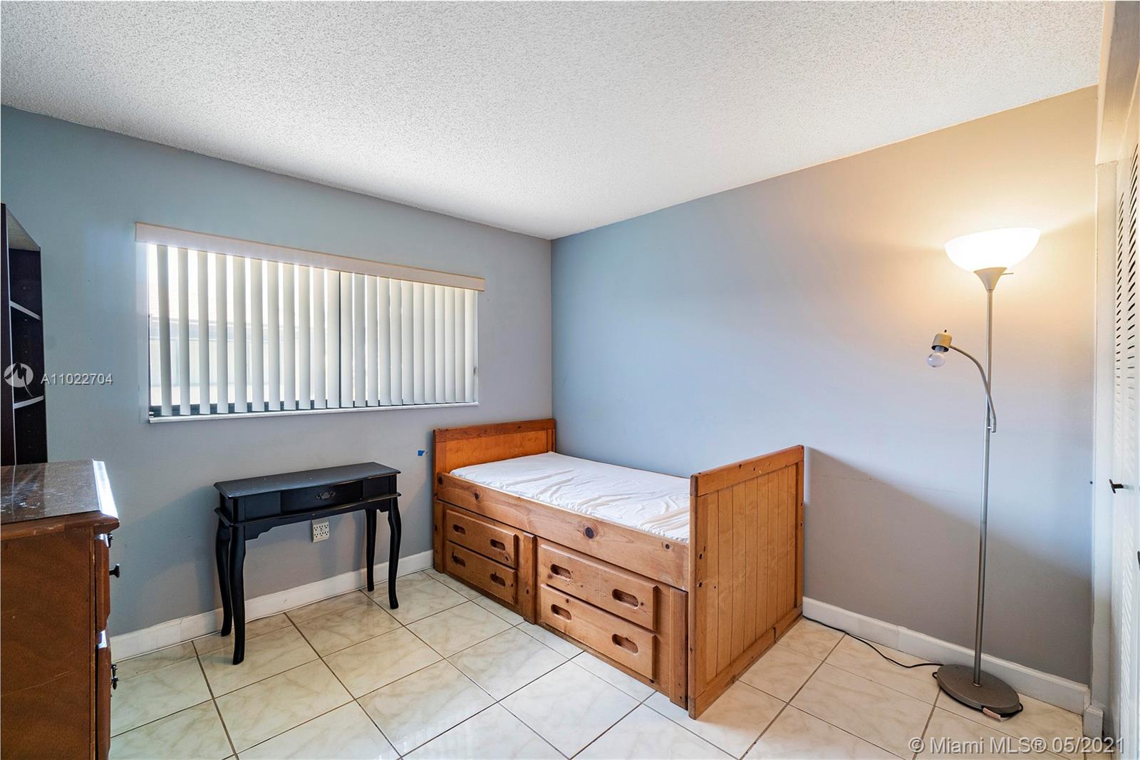 BELFORT H CONDO - Residential