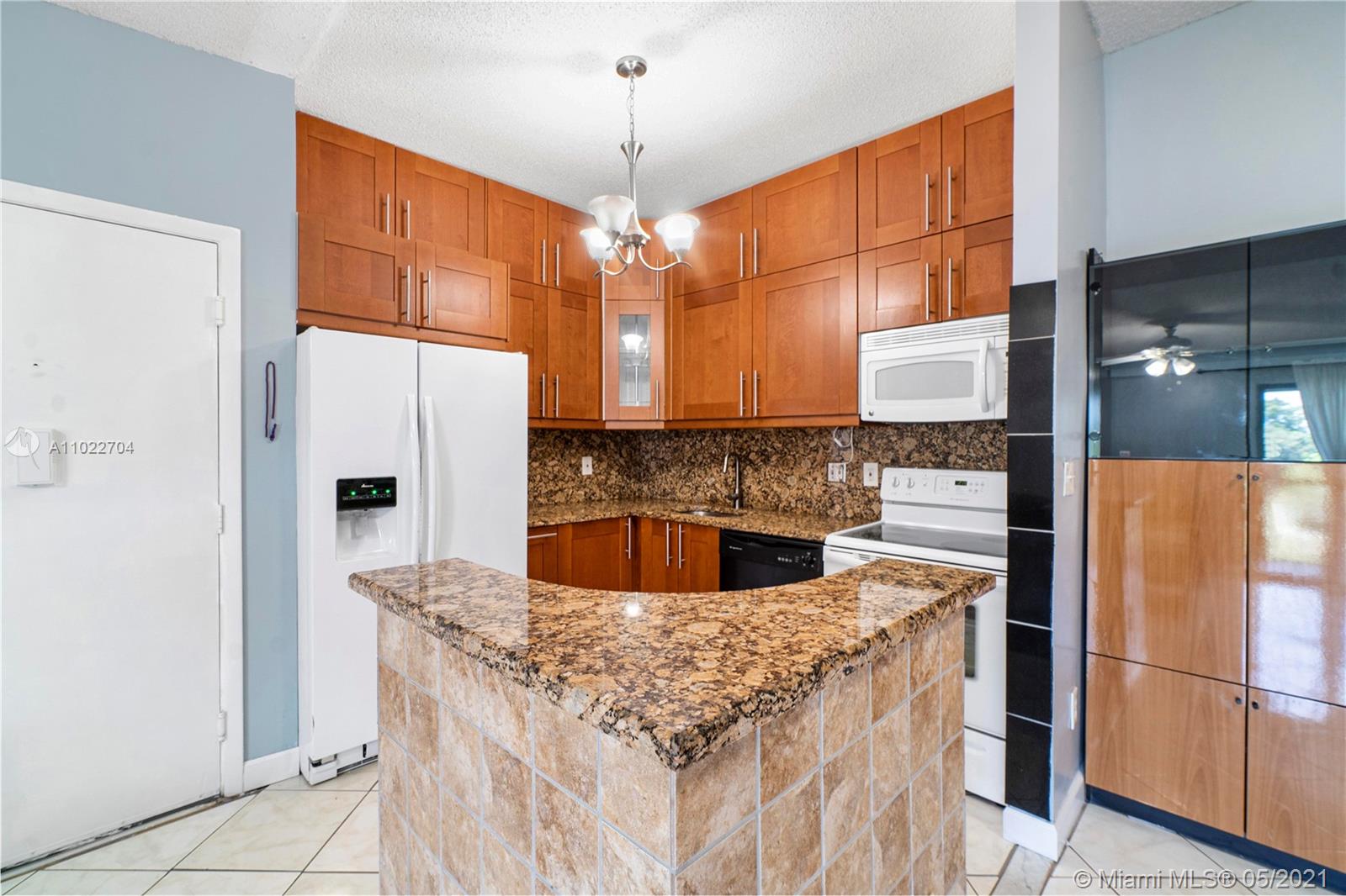 BELFORT H CONDO - Residential