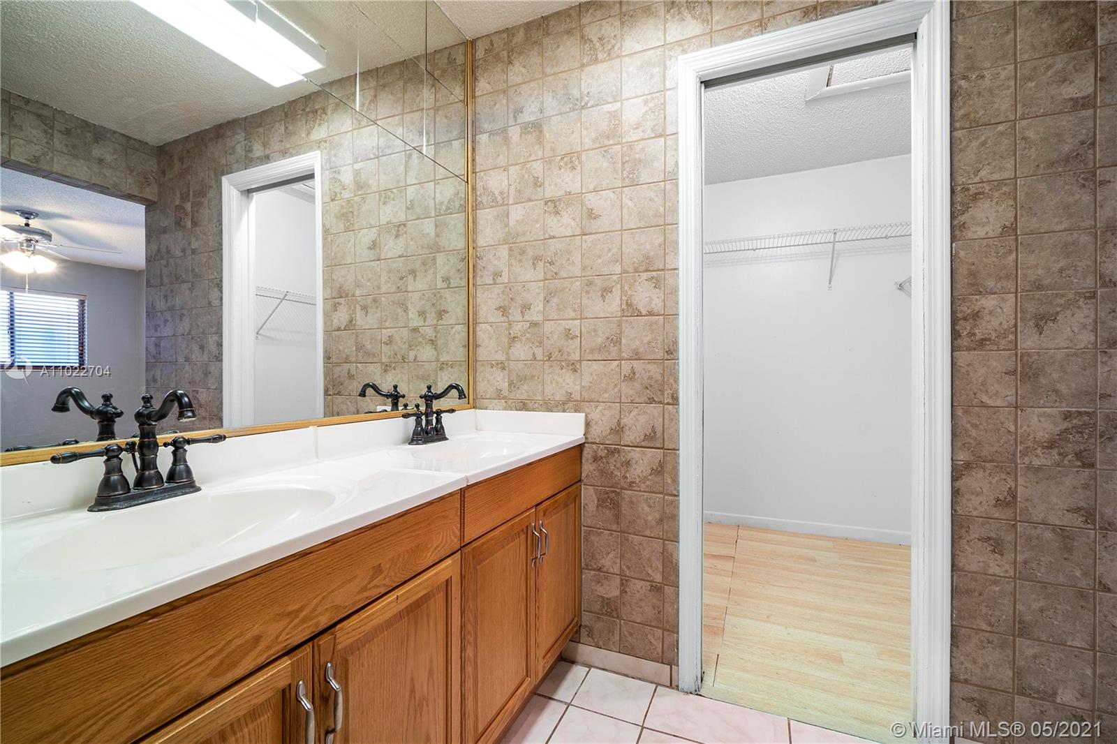 BELFORT H CONDO - Residential