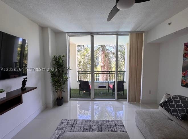 Photo of 510 NW 84th Ave #522, Plantation, FL 33324 (MLS # A12029264)