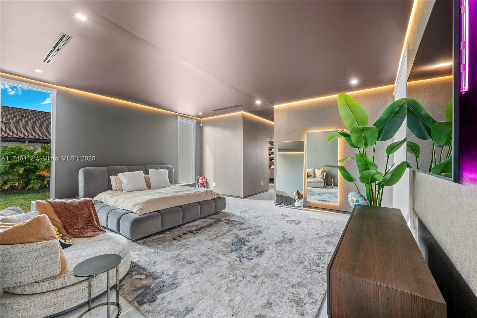 MILLER DRIVE ESTATES - Residential