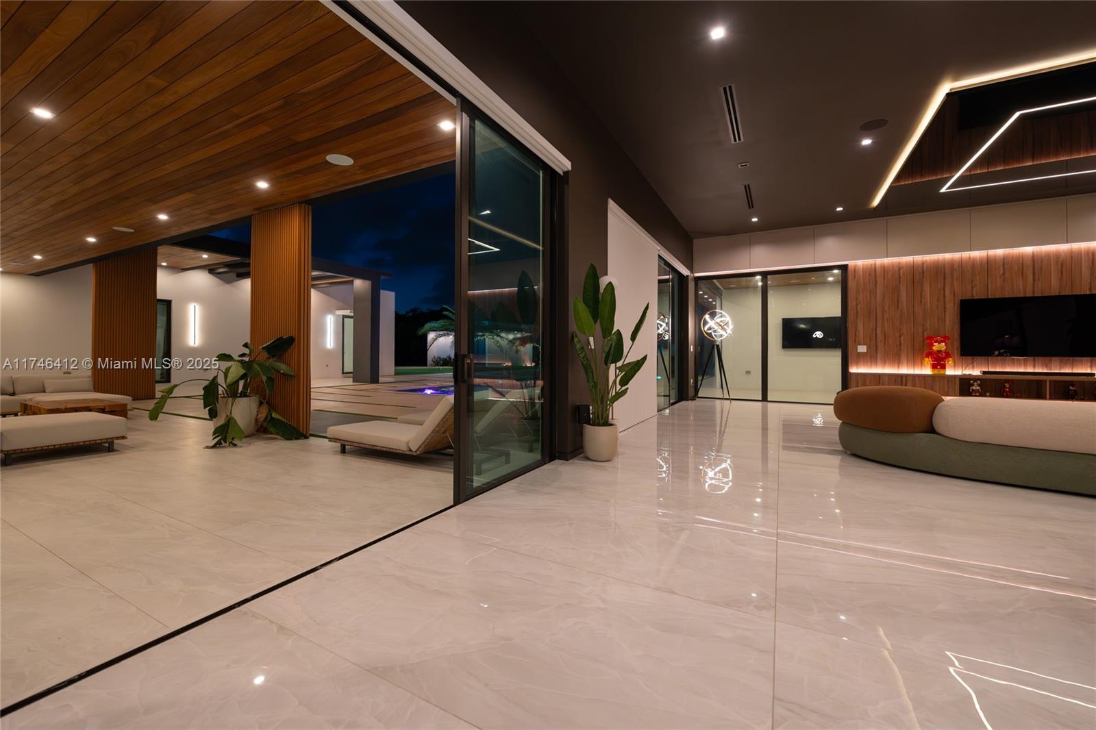 MILLER DRIVE ESTATES - Residential