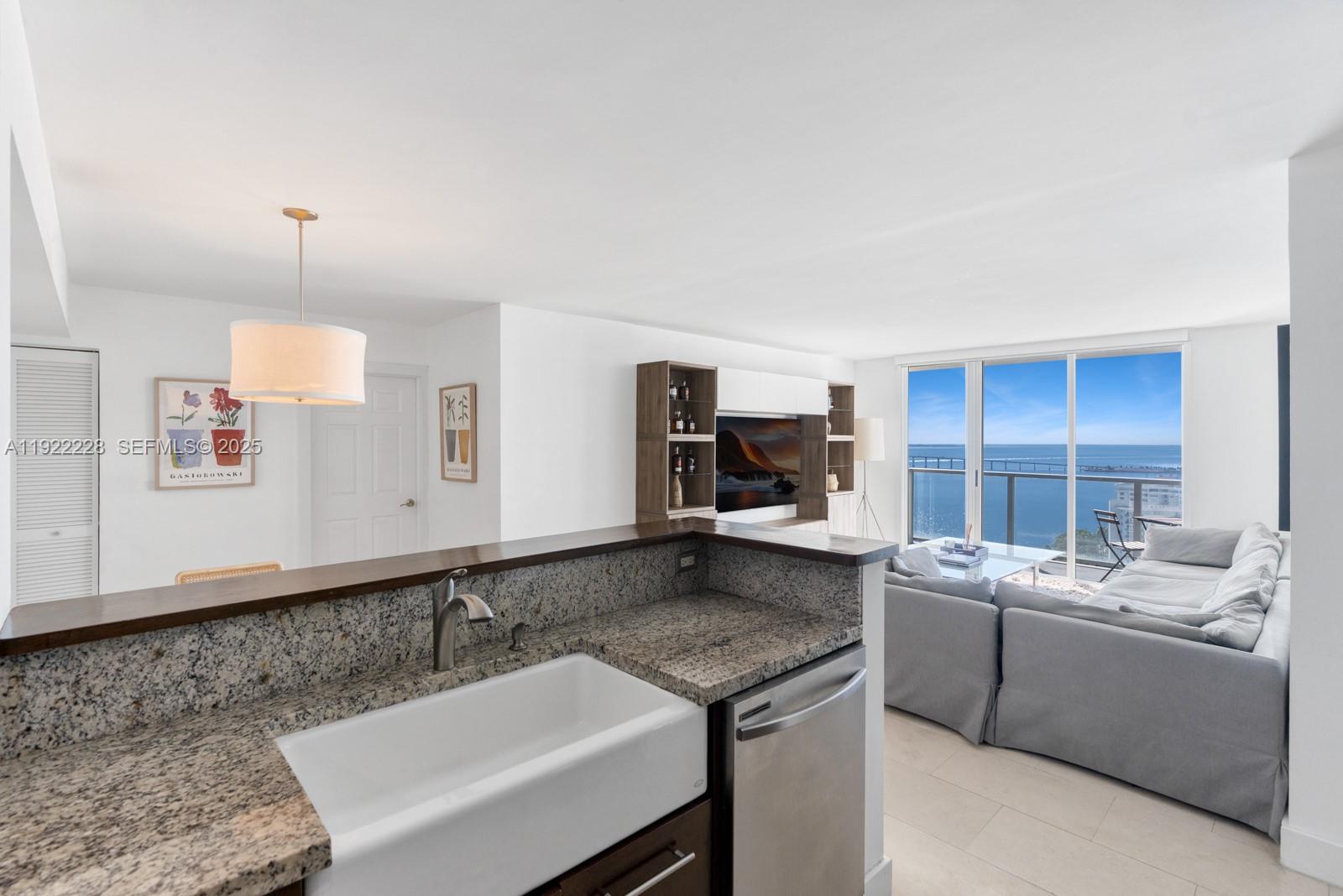 THE MARK ON BRICKELL COND - Residential