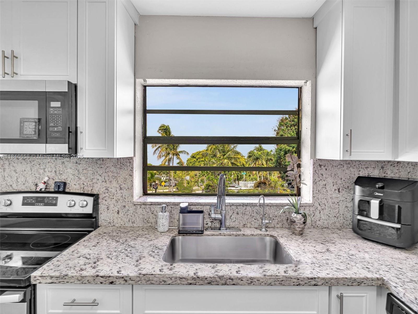 HILLMONT HGTS REV & ADD - Residential