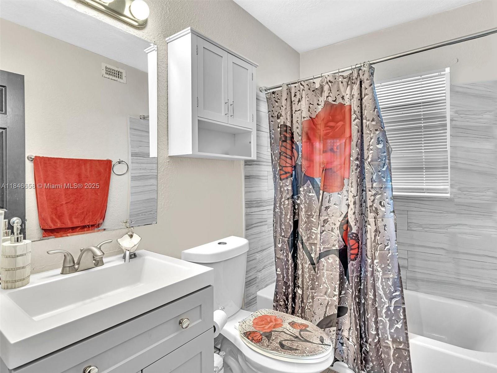 HILLMONT HGTS REV & ADD - Residential