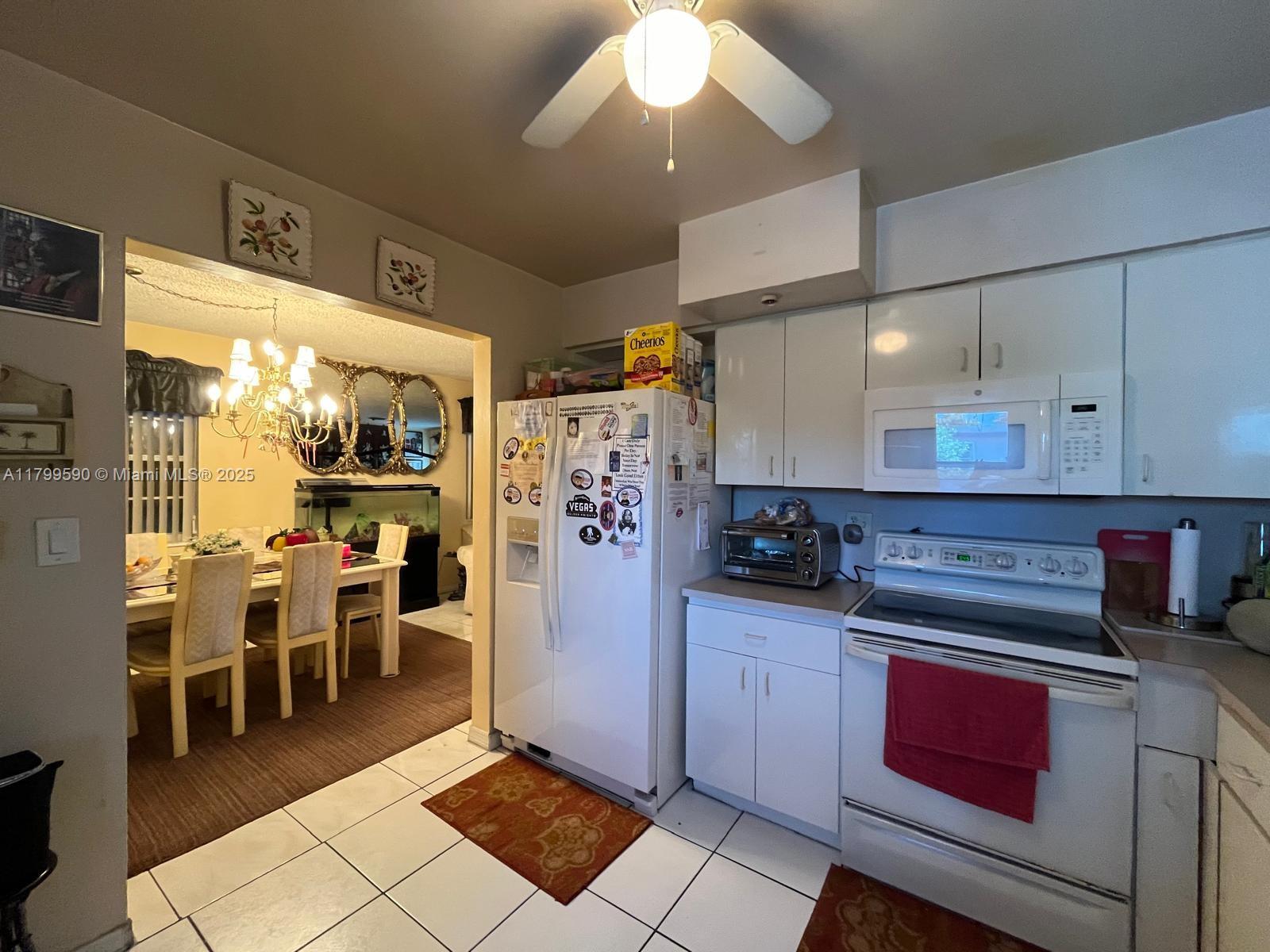 1422 NW 196th St