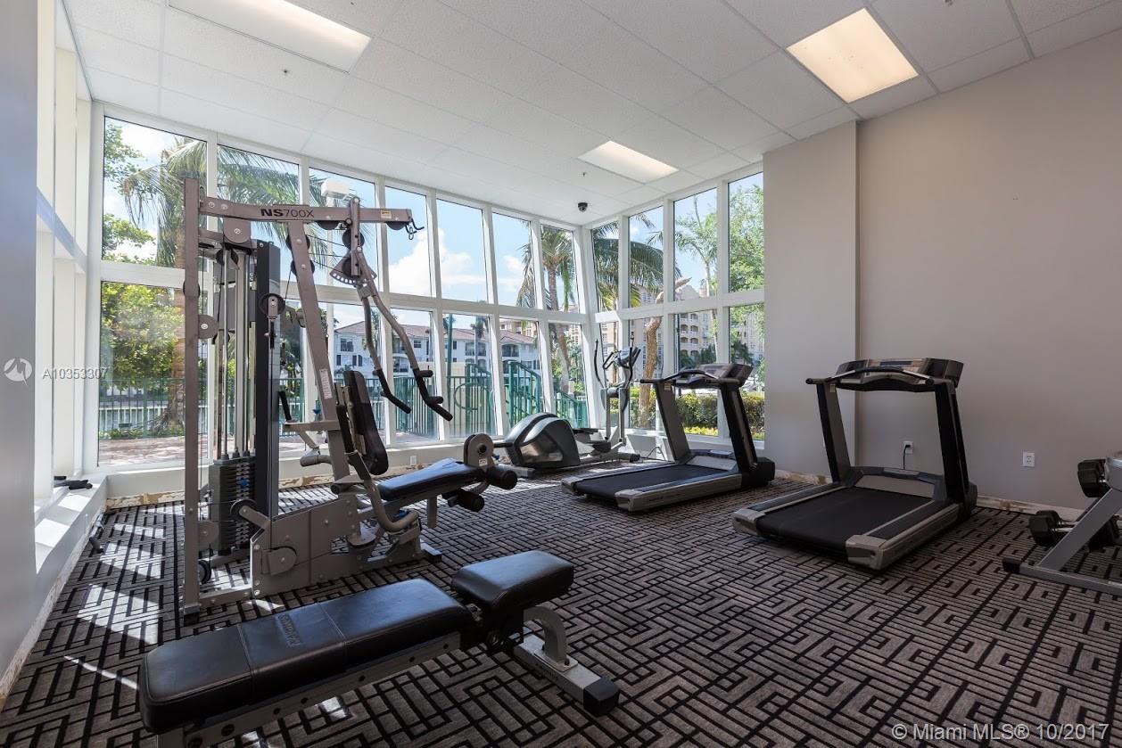 EASTSIDE AT AVENTURA COND - Residential