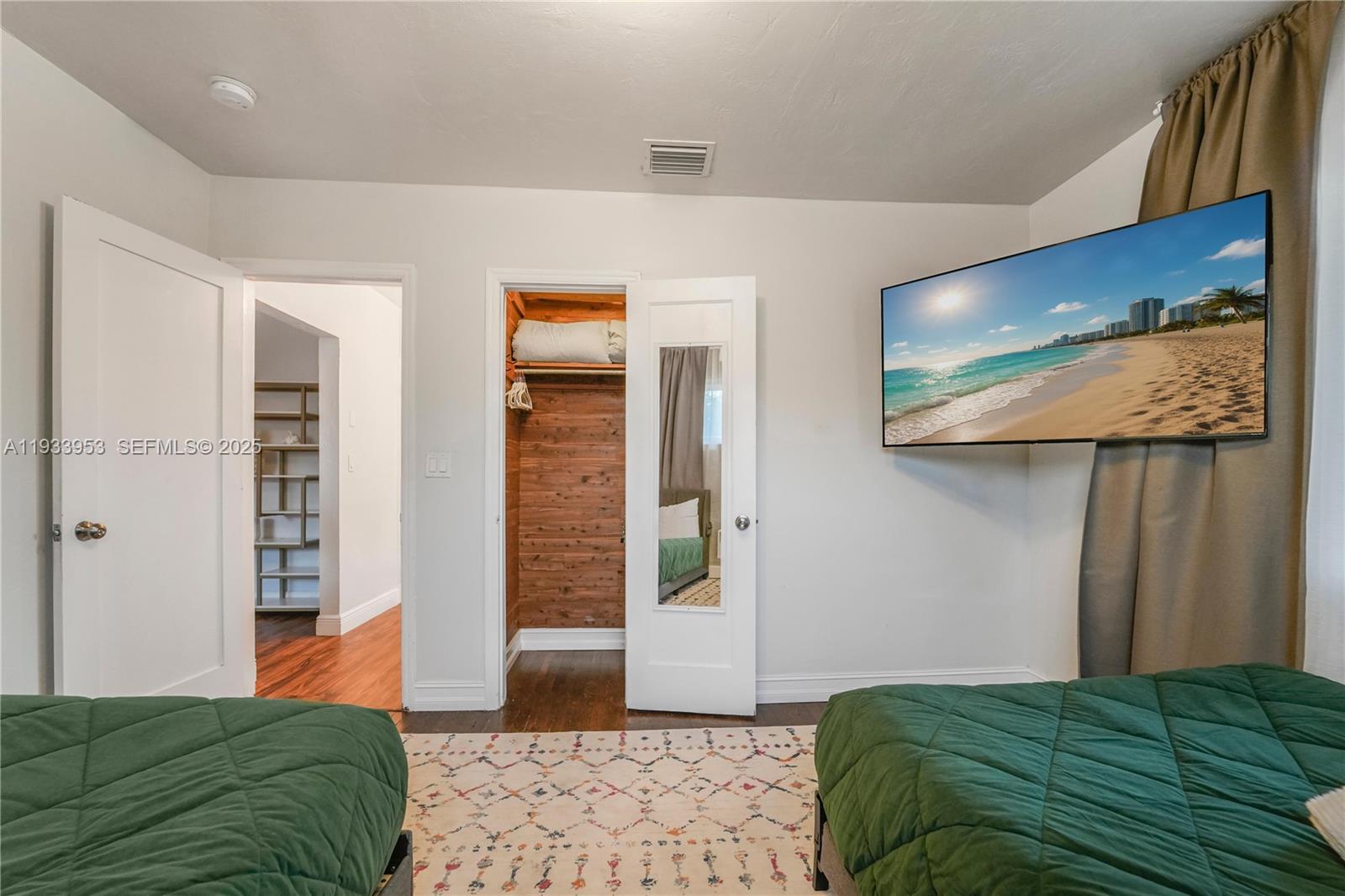 LA PALOMA - Residential