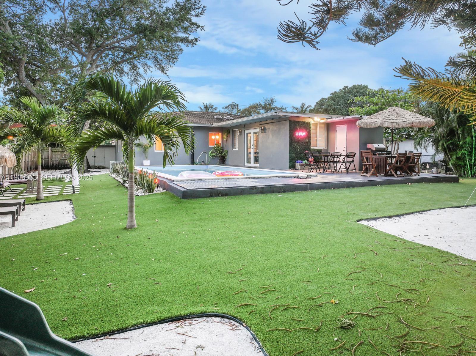 LA PALOMA - Residential