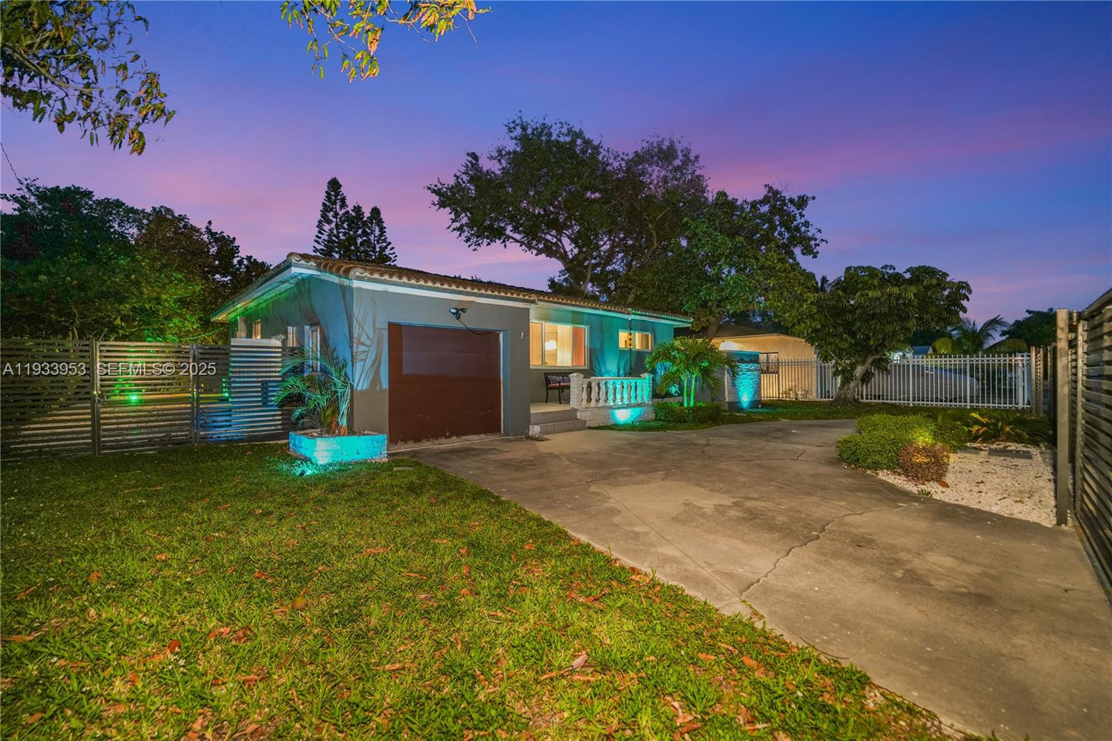 LA PALOMA - Residential