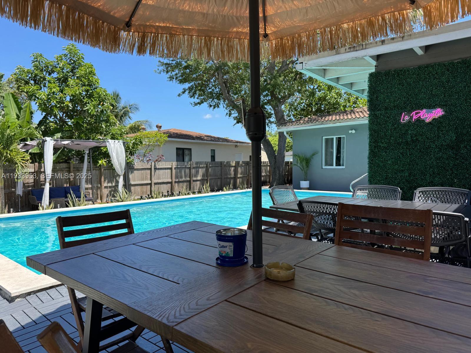 LA PALOMA - Residential