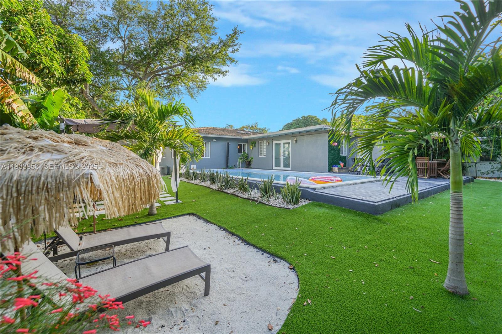 LA PALOMA - Residential