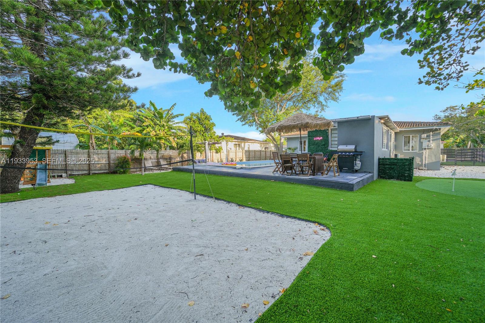 LA PALOMA - Residential