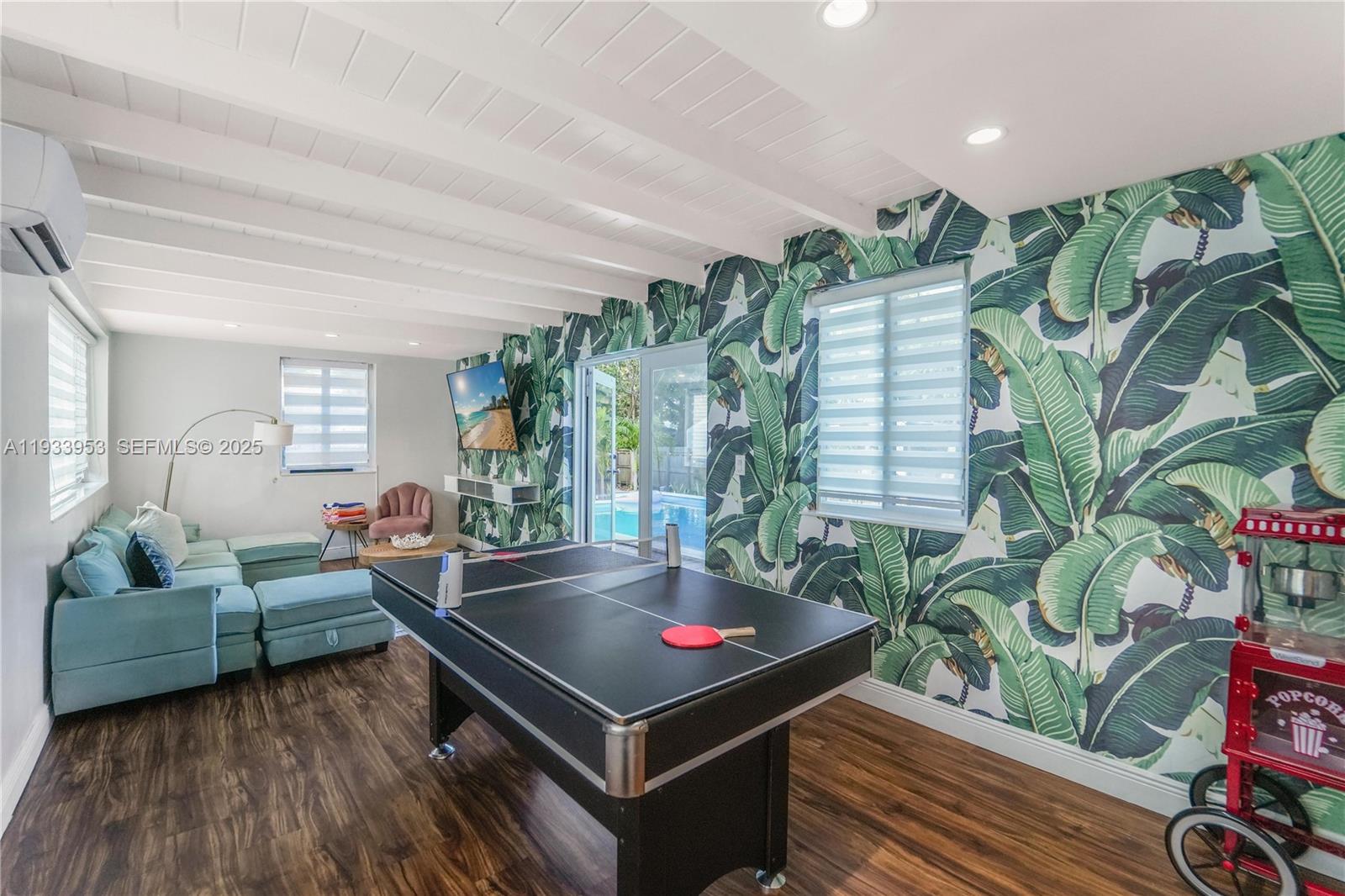 LA PALOMA - Residential