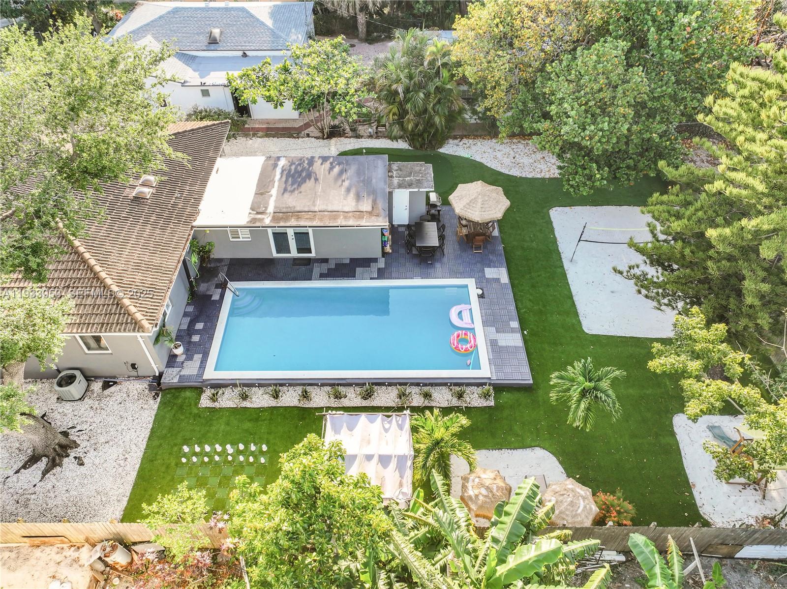 LA PALOMA - Residential