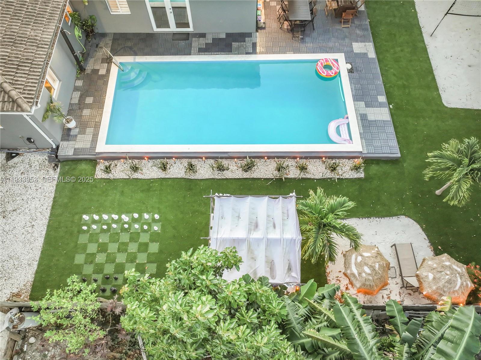 LA PALOMA - Residential