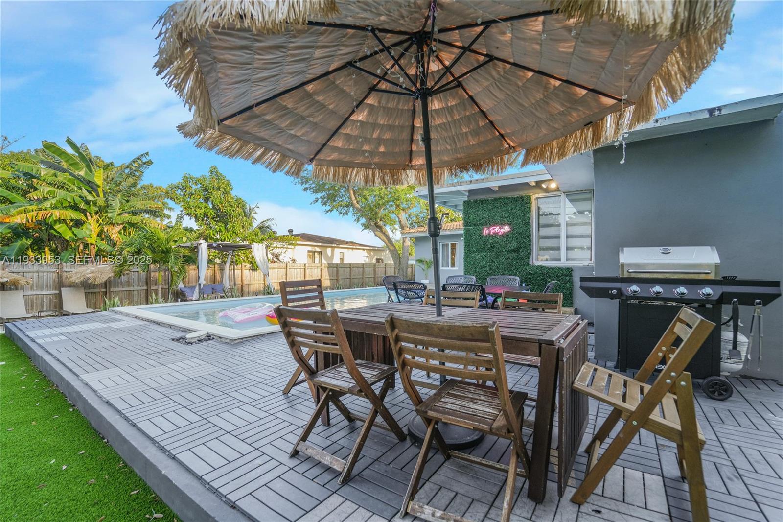 LA PALOMA - Residential