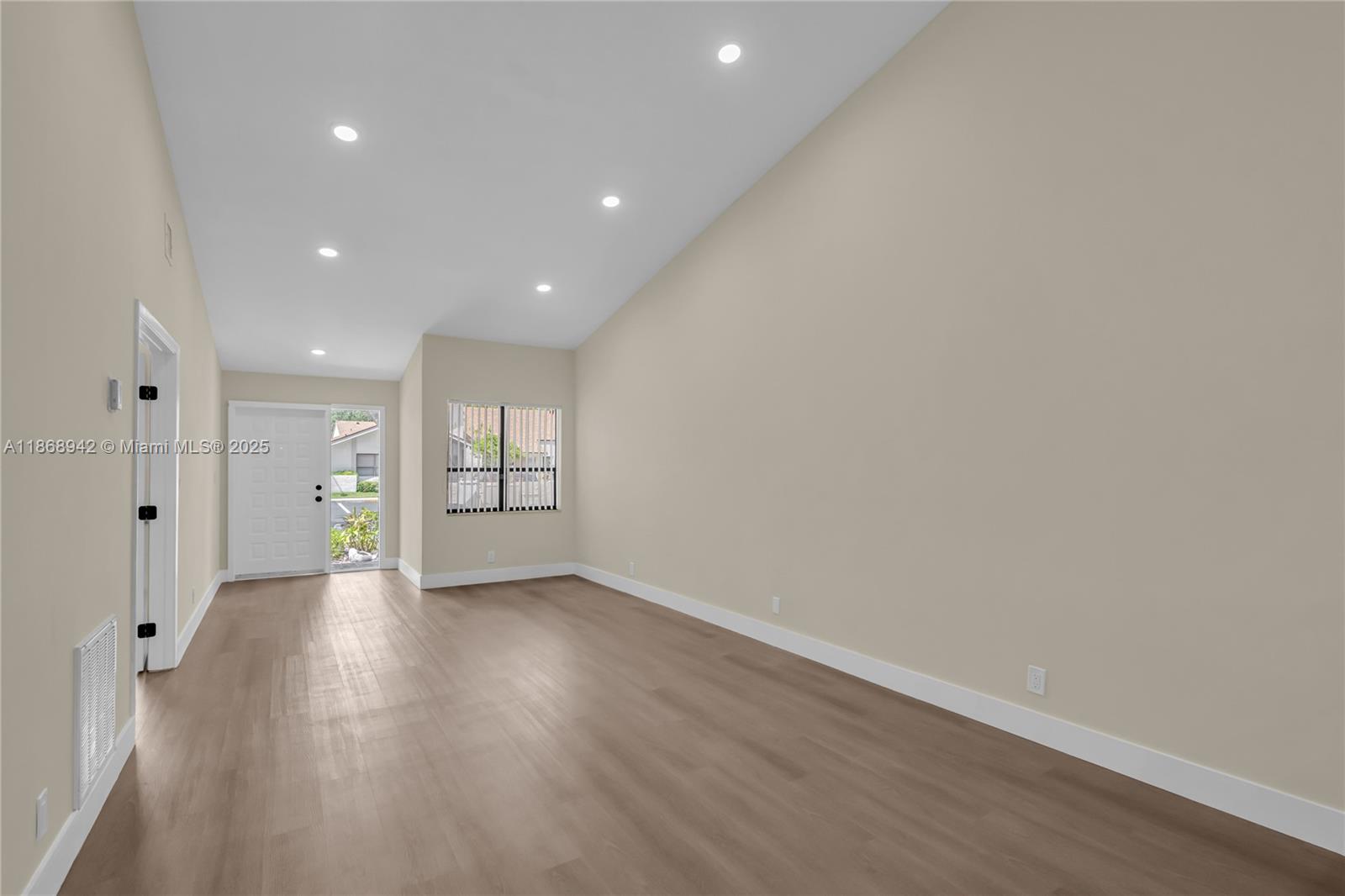 JACARANDA PARCEL 407 - Residential