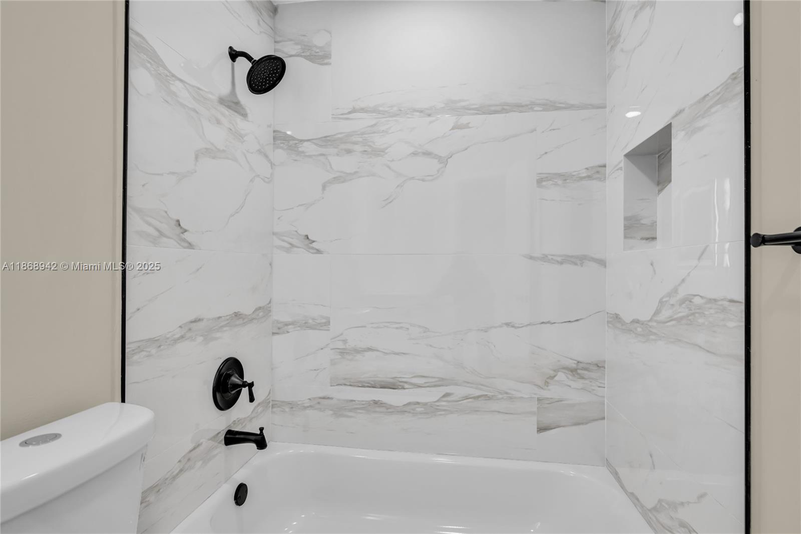 JACARANDA PARCEL 407 - Residential