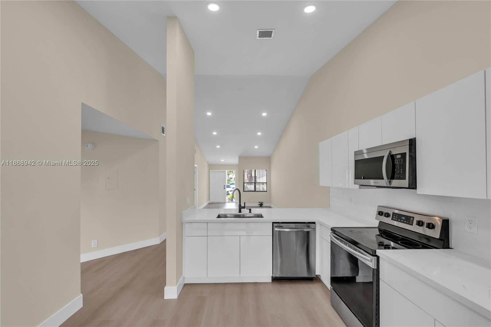 JACARANDA PARCEL 407 - Residential