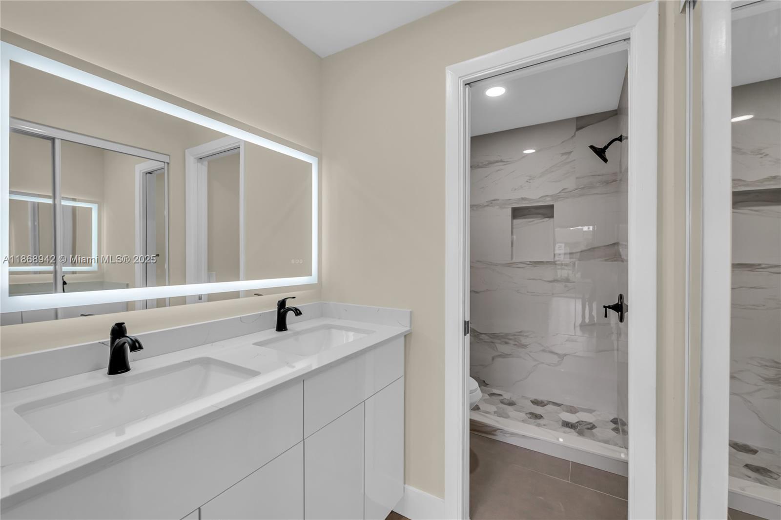 JACARANDA PARCEL 407 - Residential