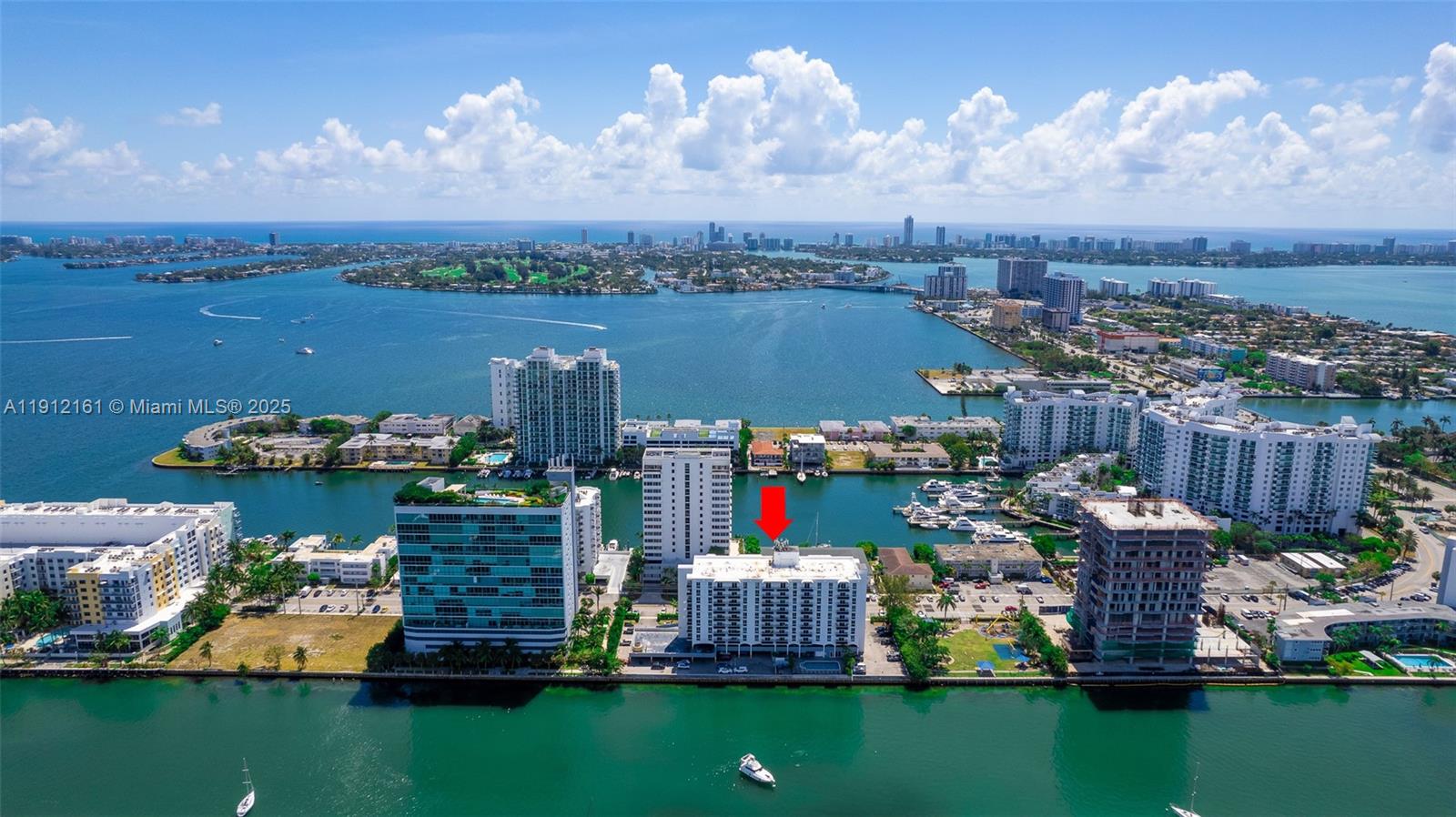 THE ISLANDER CLUB CONDO - Residential