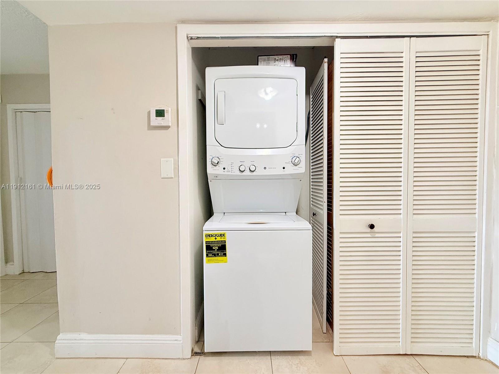 THE ISLANDER CLUB CONDO - Residential