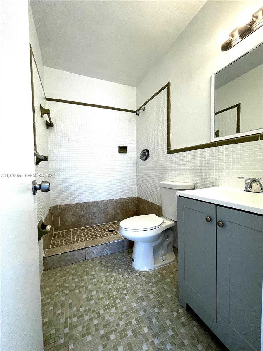 STAR LAKE NORTH NAUTILUS - Residential Lease