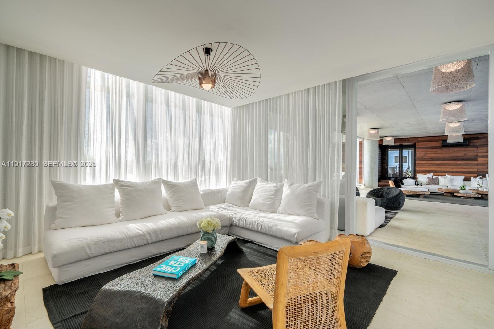 The Ritz-Carlton Resi - Residential Lease