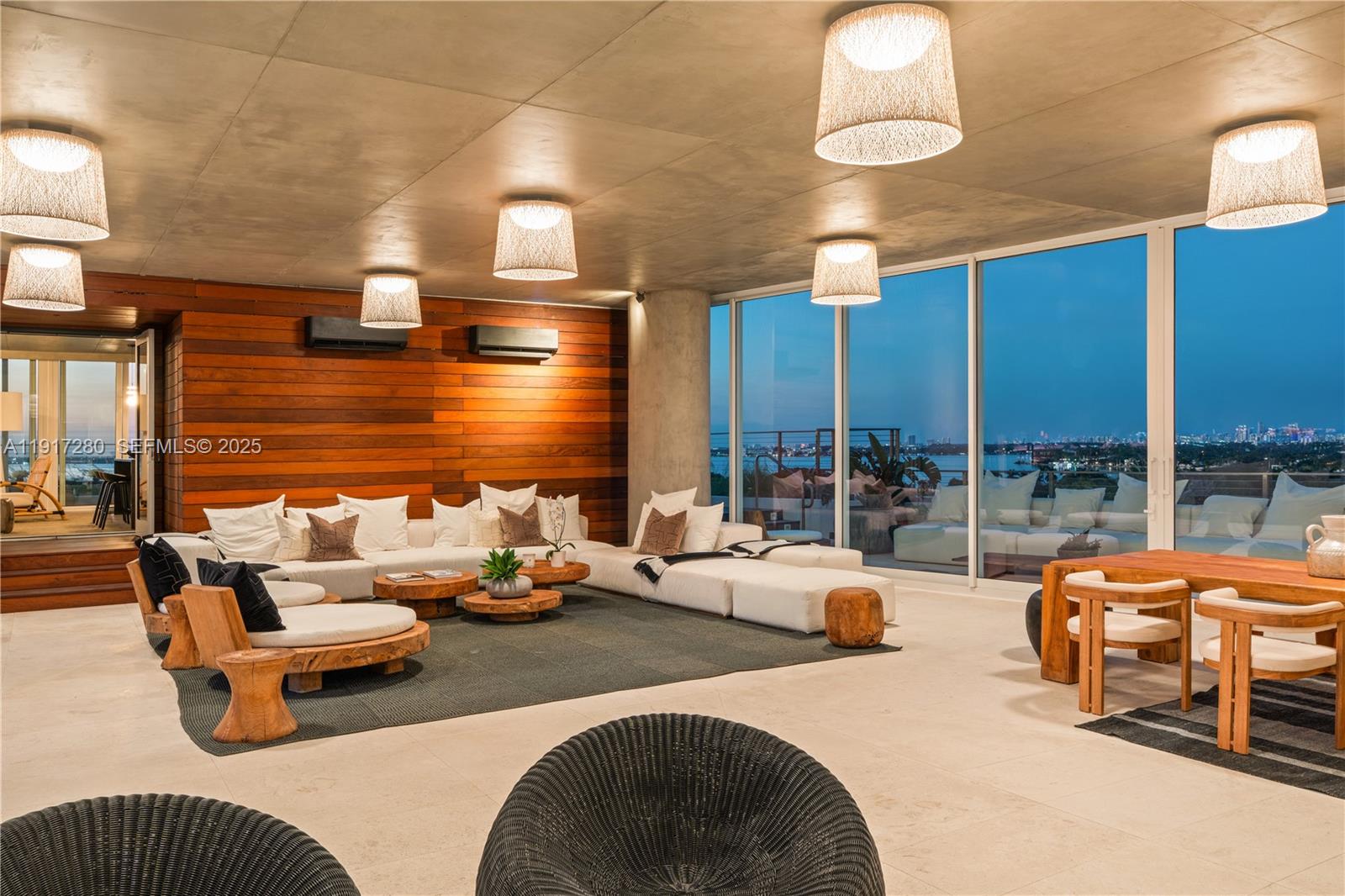 The Ritz-Carlton Resi - Residential Lease