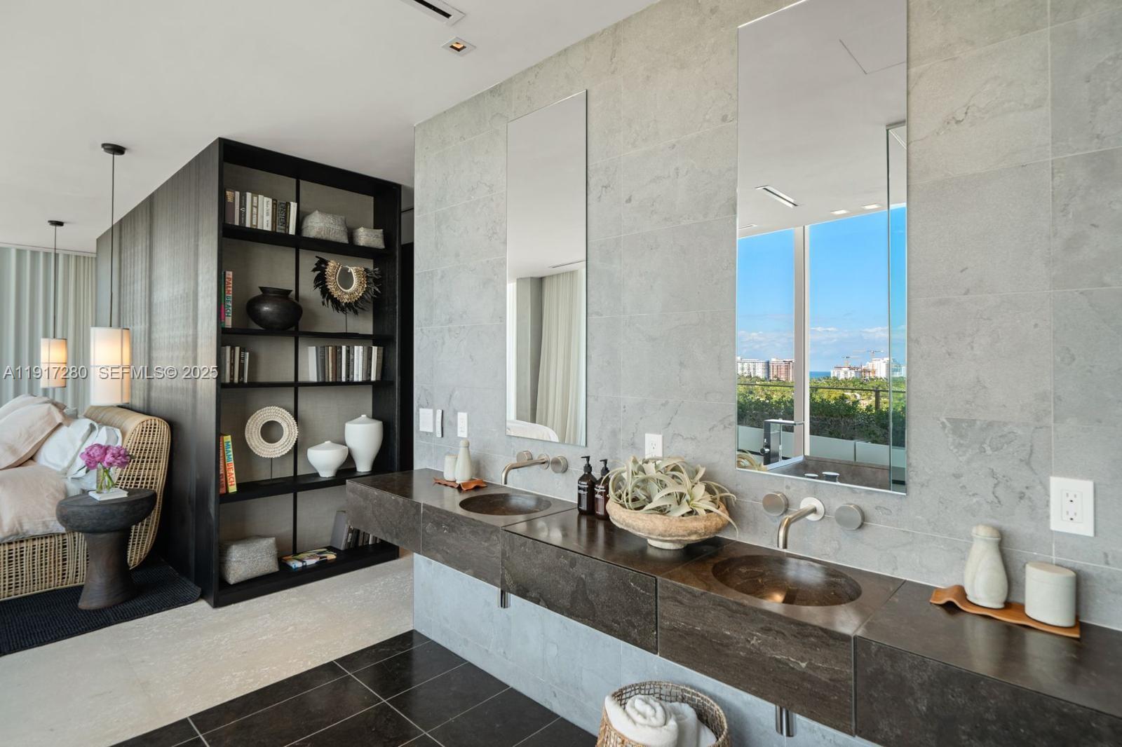 The Ritz-Carlton Resi - Residential Lease