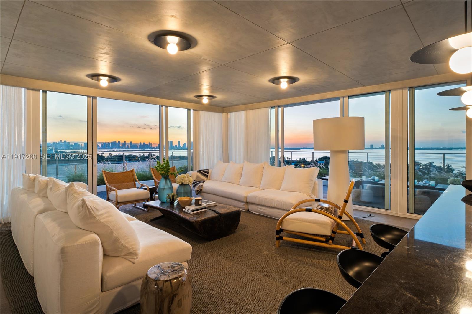 The Ritz-Carlton Resi - Residential Lease