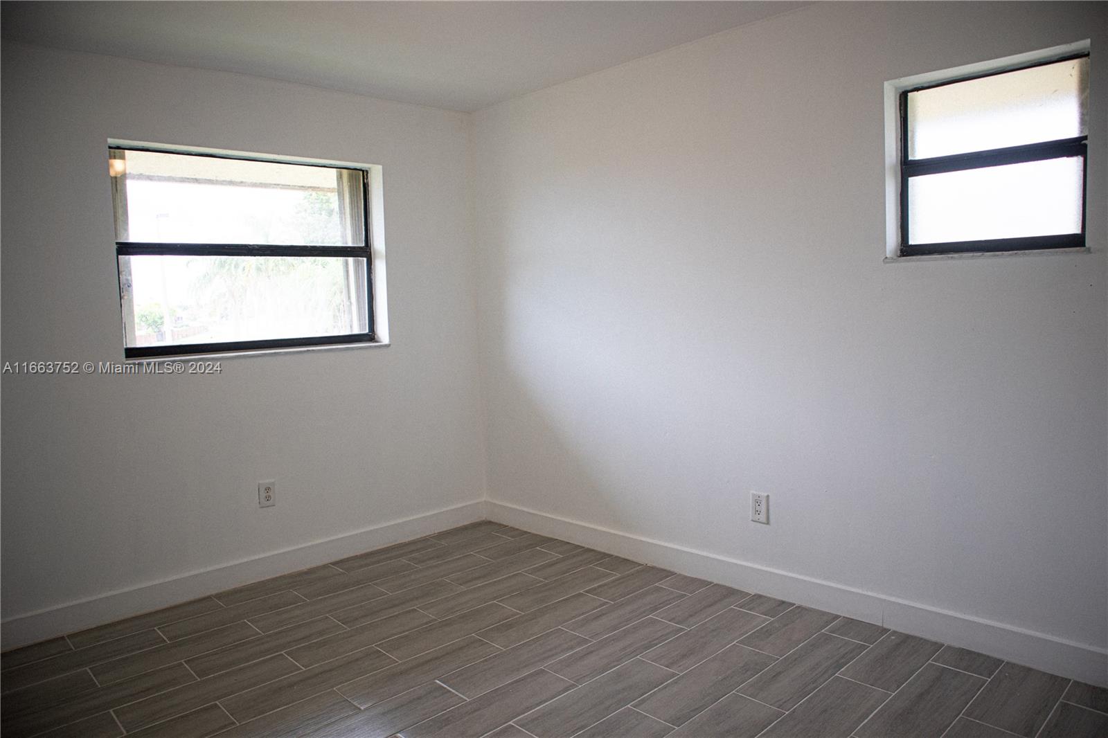 MILLER VILLAS CONDO - Residential