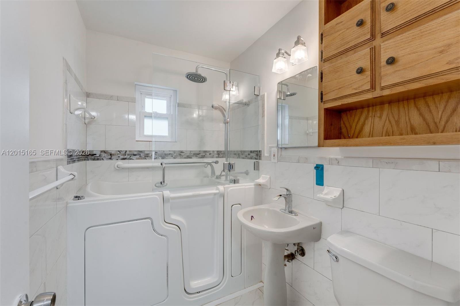 HIALEAH HOMESITES - Residential