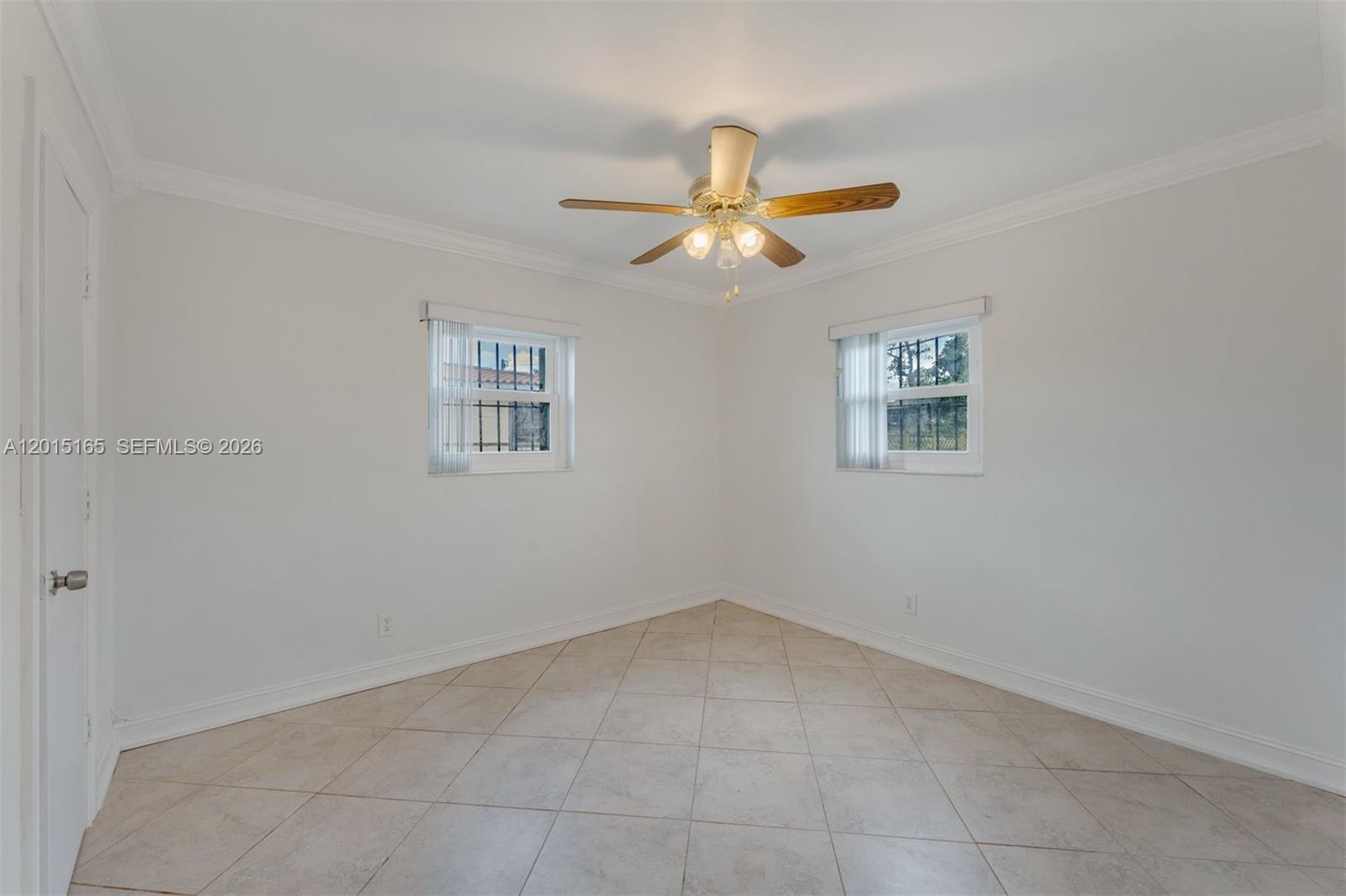 HIALEAH HOMESITES - Residential