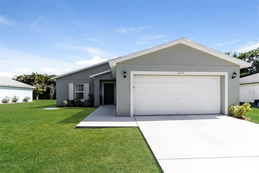 Photo of 3333 SW Potts St, Port Saint Lucie, FL 34953 (MLS # A11733913)