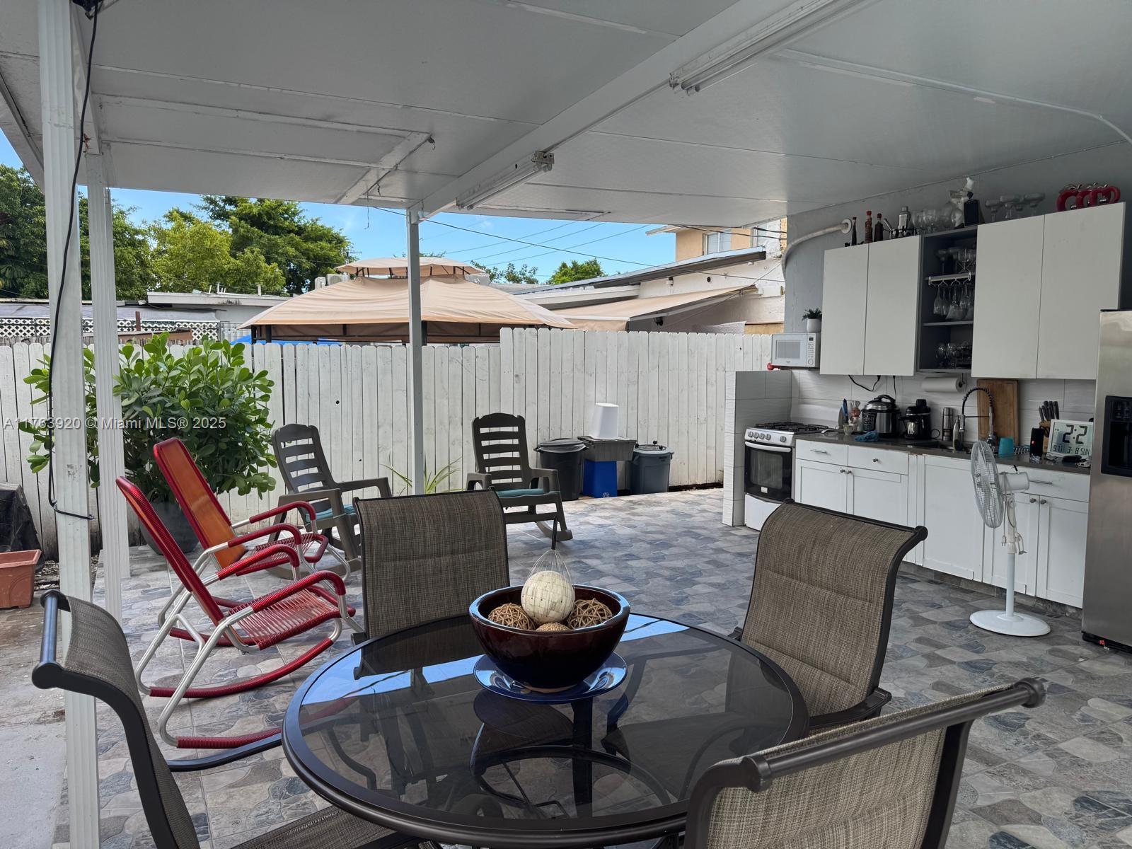 TOWN OF HIALEAH 1 ADDN AM - Residential