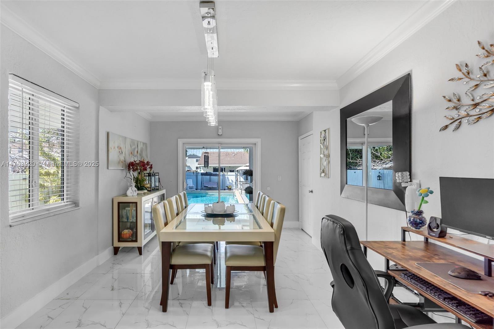 TOWN OF HIALEAH 1 ADDN AM - Residential