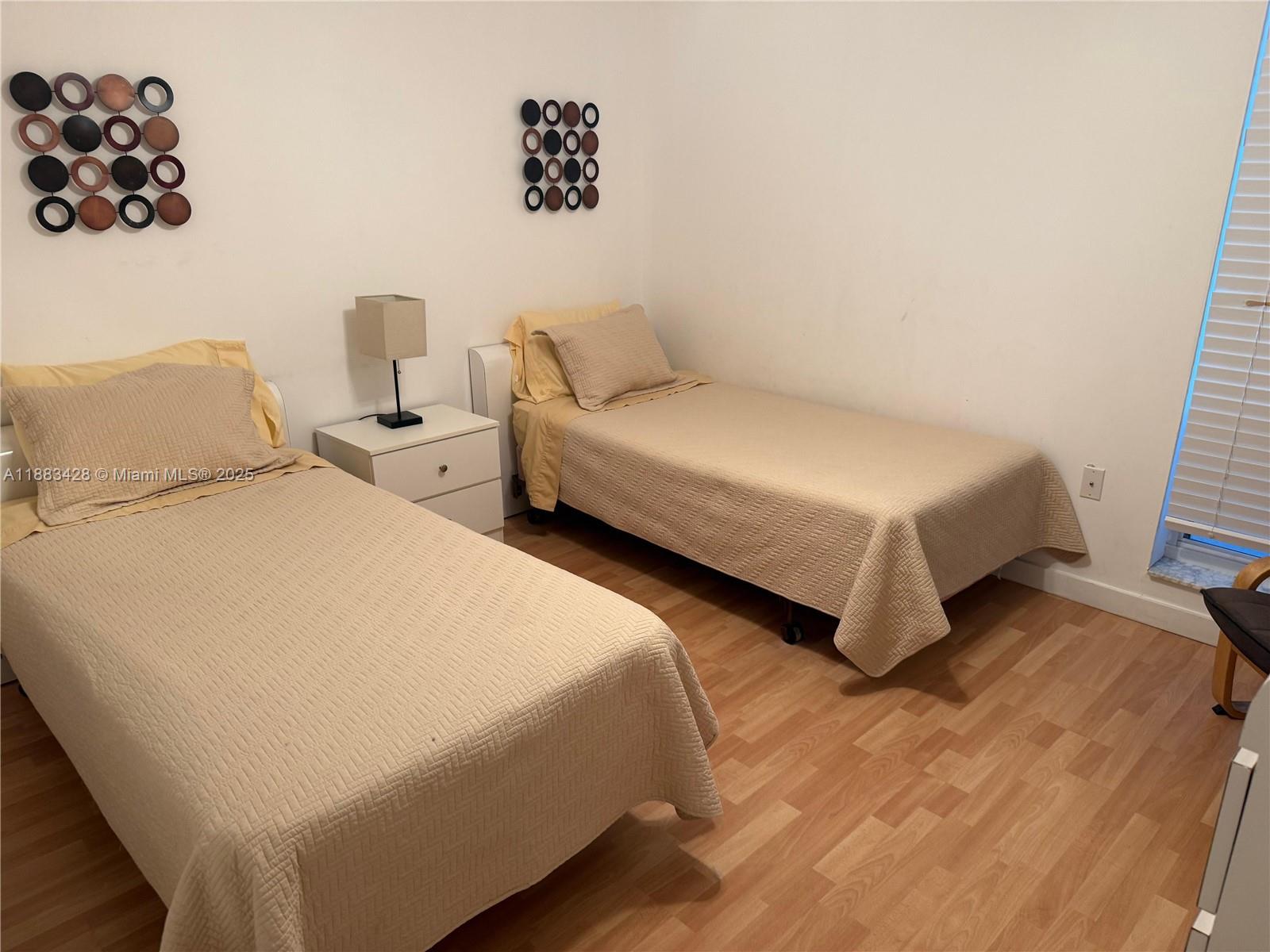 LE FRONTENAC CONDO - Residential