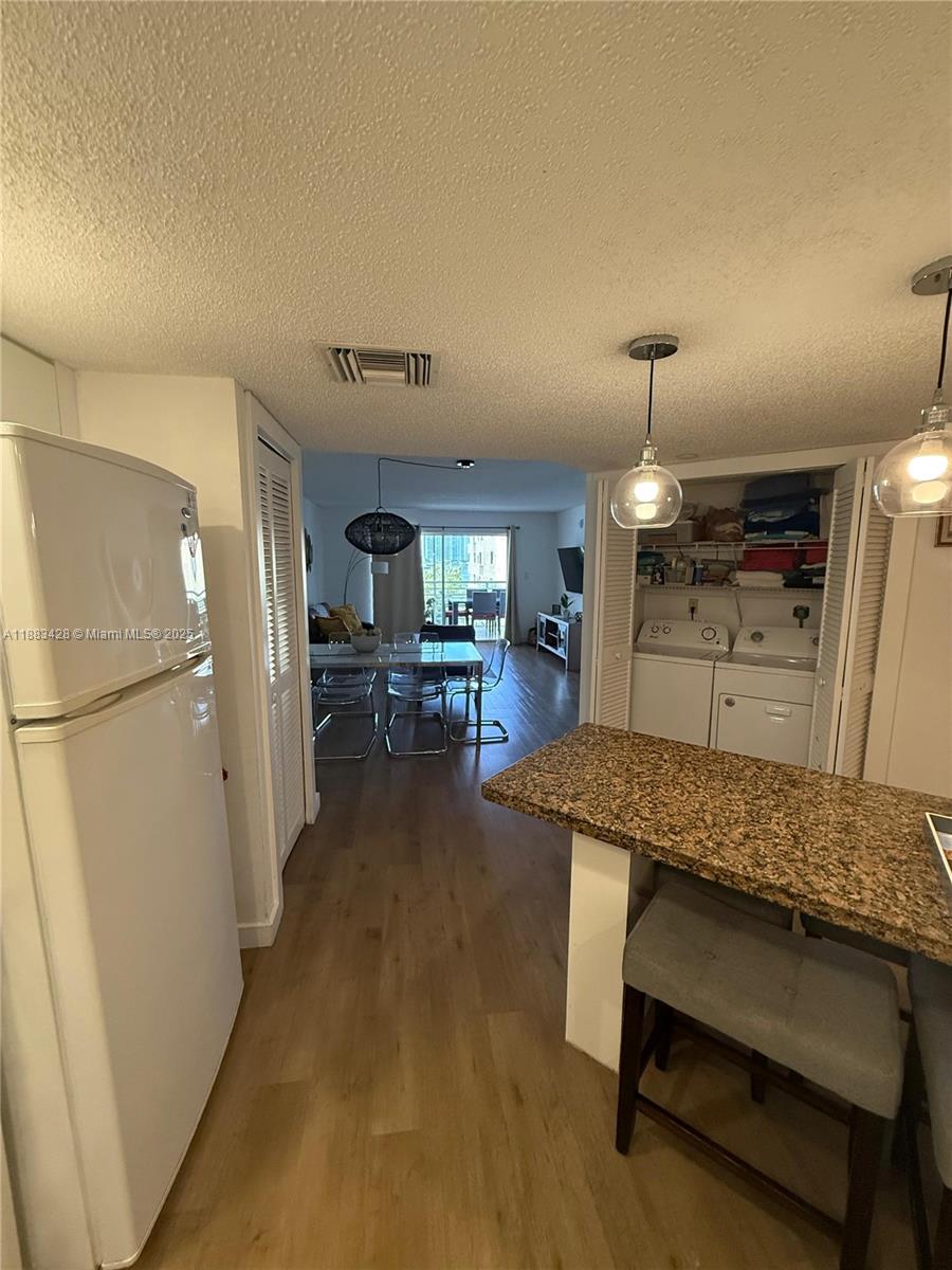 LE FRONTENAC CONDO - Residential