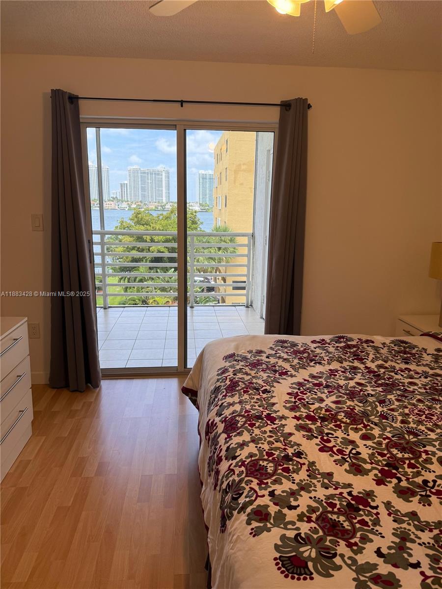 LE FRONTENAC CONDO - Residential