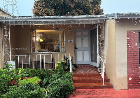 3170 SW 19th Ter Miami FL 33145