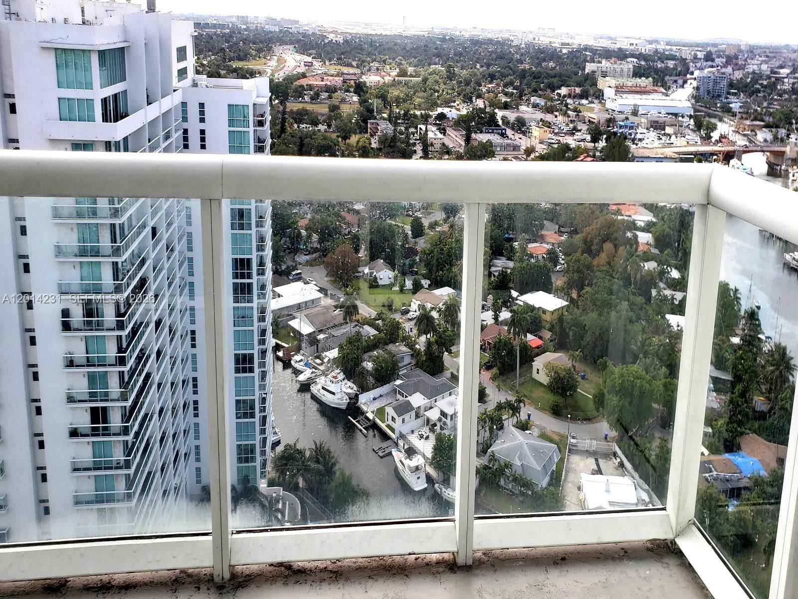 TERRAZAS RIVERPARK VILLAG - Residential Lease