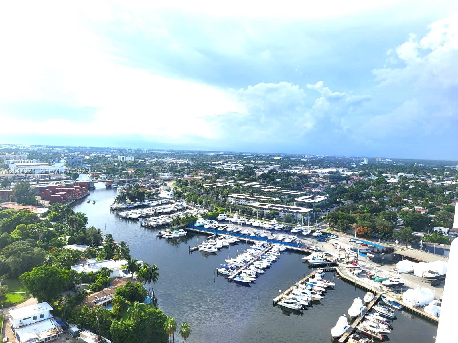TERRAZAS RIVERPARK VILLAG - Residential Lease